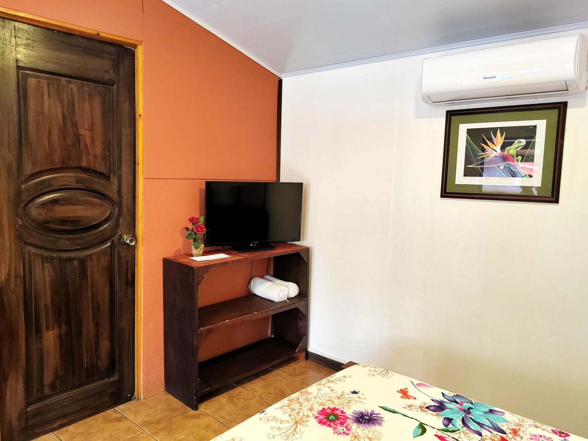 Hotel Los Ranchos Хако Екстер'єр фото